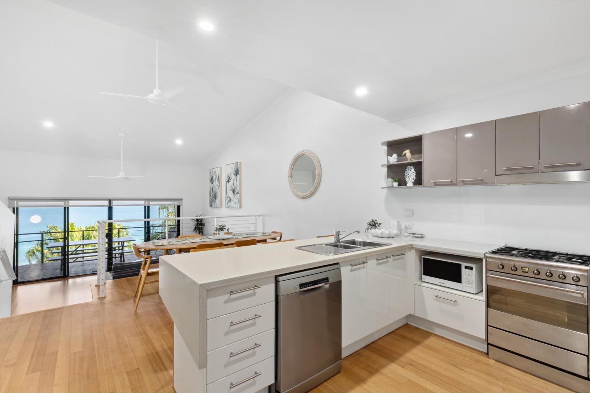 Shorelines Apartments On Hamilton Island By Hiha Eksteriør billede
